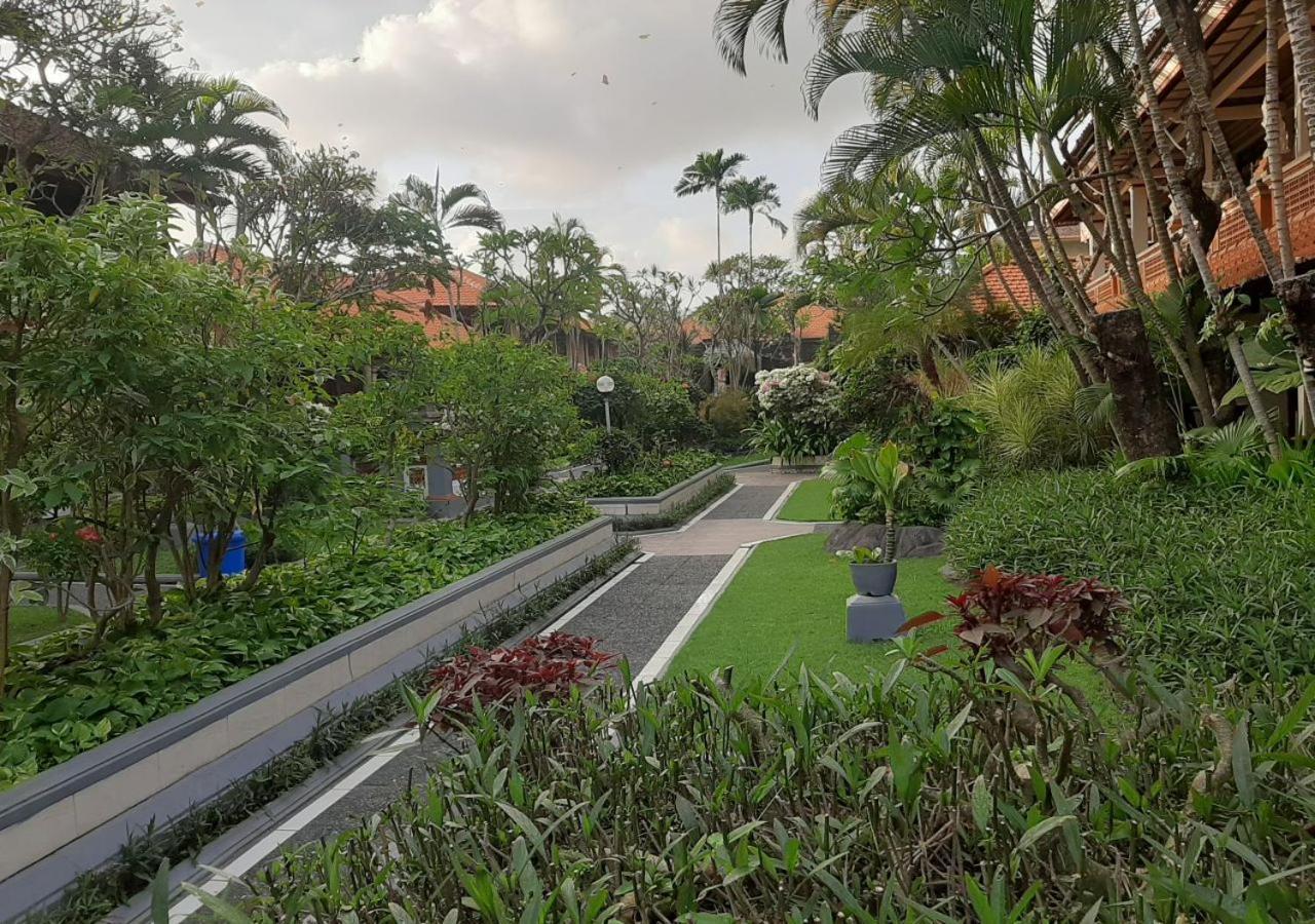 Dewa Bharata Bungalows Legian Dış mekan fotoğraf