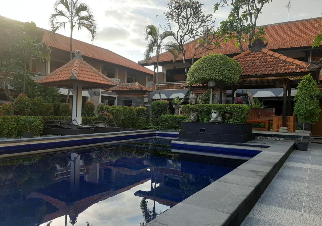 Dewa Bharata Bungalows Legian Dış mekan fotoğraf
