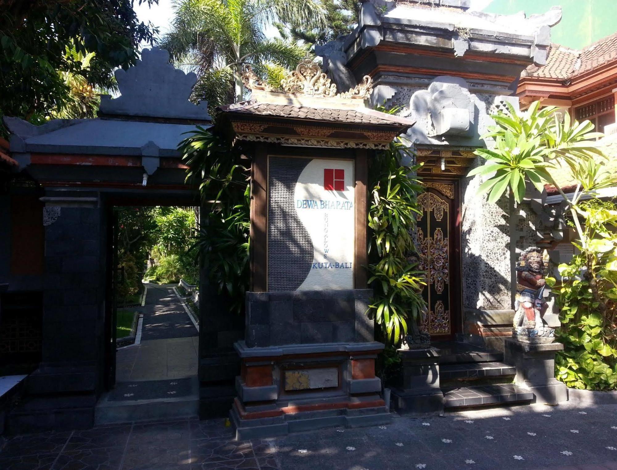 Dewa Bharata Bungalows Legian Dış mekan fotoğraf