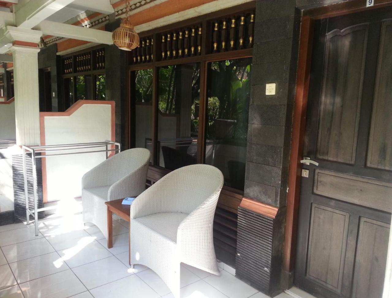 Dewa Bharata Bungalows Legian Oda fotoğraf